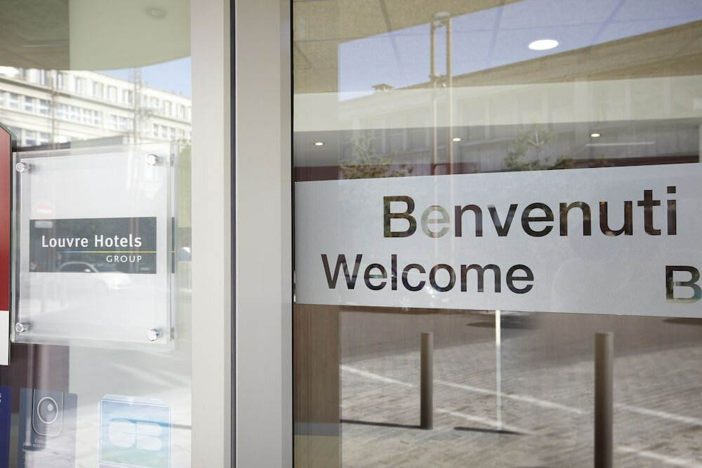 Фото Campanile Paris Ouest - Gennevilliers Barbanniers