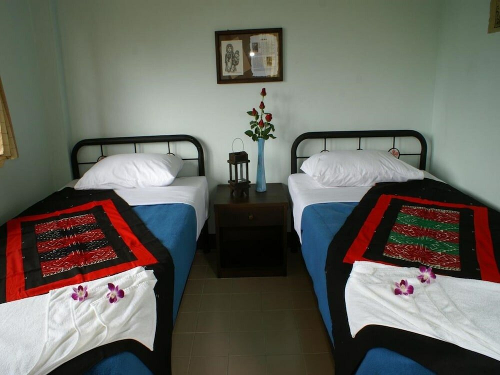 Фото Trekker Camp Chiang Mai Hostel