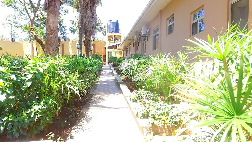 Фото Executive Airport Hotel