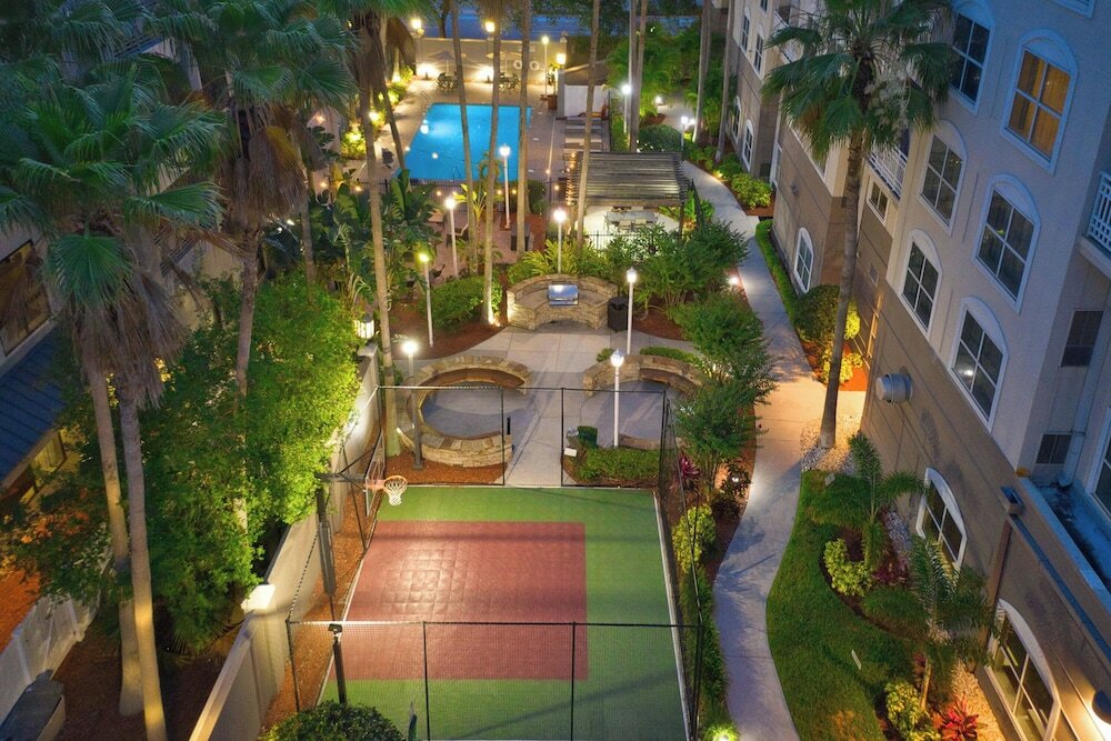 Фото Residence Inn by Marriott Tampa Downtown