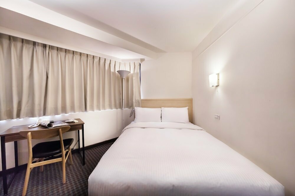 Hotel Green World Linsen, Taipei, photo