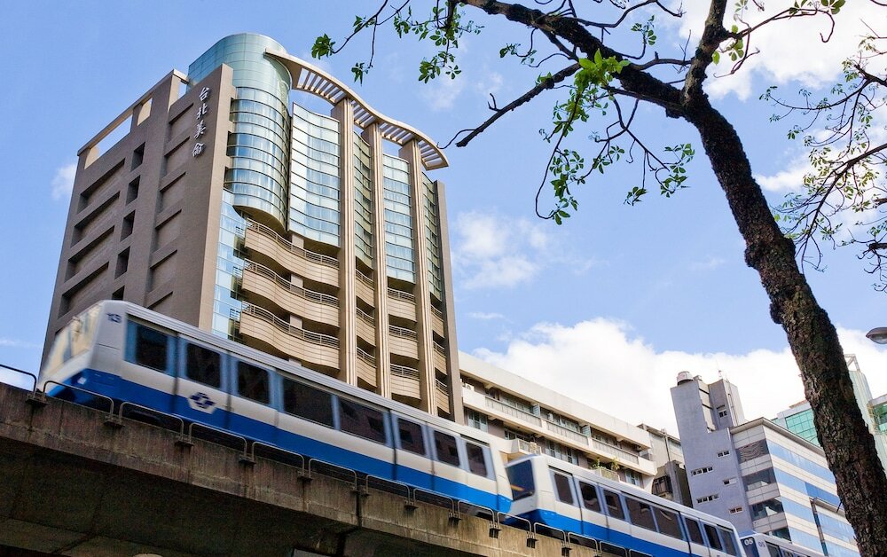 Фото Park Taipei Hotel