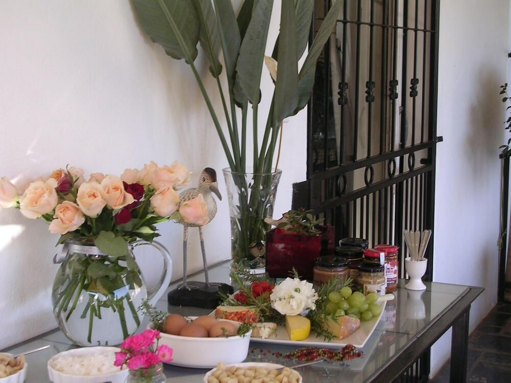 Фото Plumbago Guest House