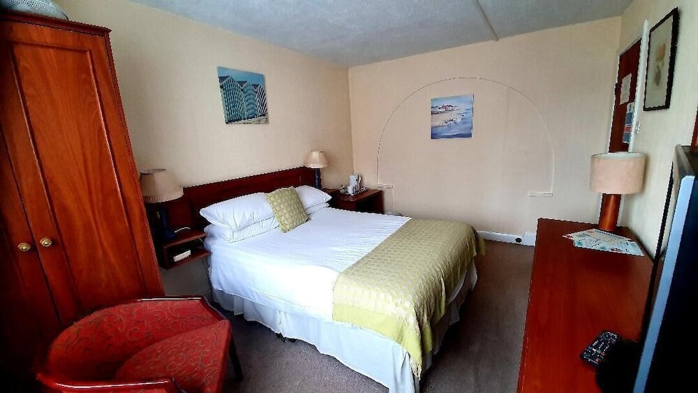 Фото Rivelyn Hotel