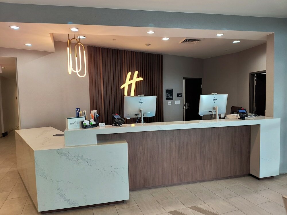 Фото Holiday Inn Boise Airport