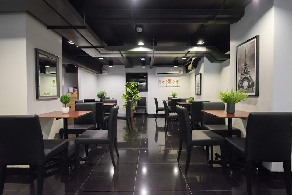 Фото Отель Sovereign Group Pratunam Bangkok