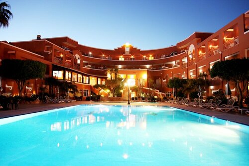 Внешний вид отеля Hotel Belavista da Luz – Wellness & Lifestyle в Лагуше, фото 2