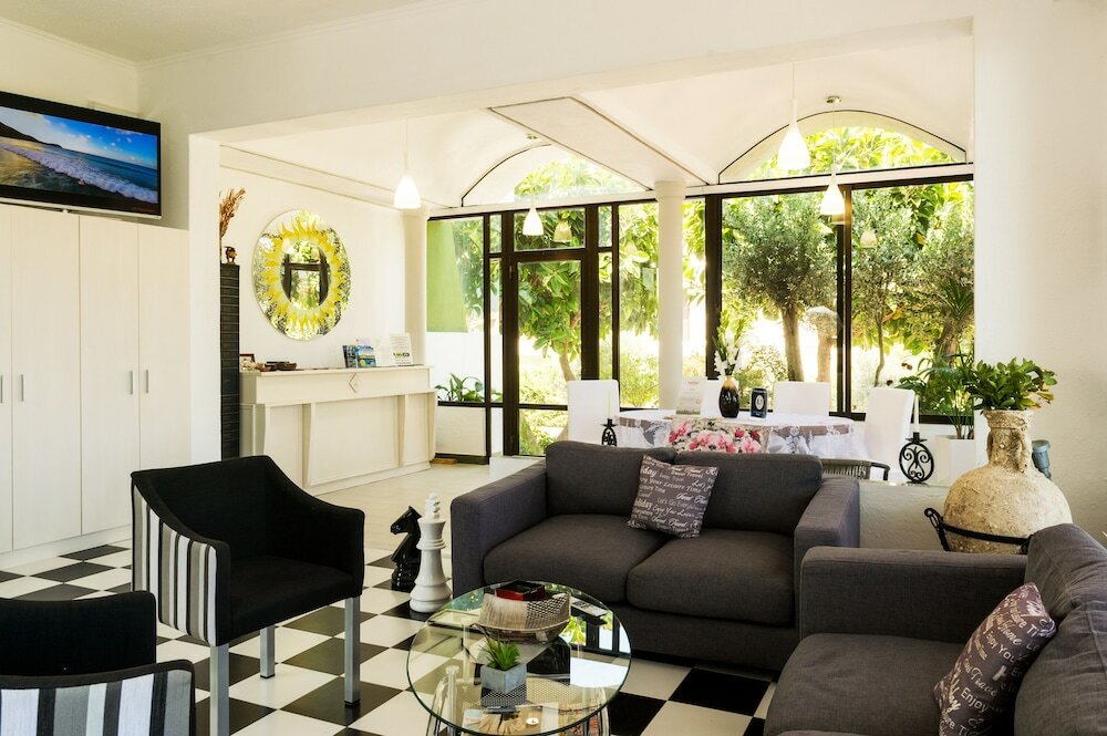 Фото Апарт-отель Terinikos