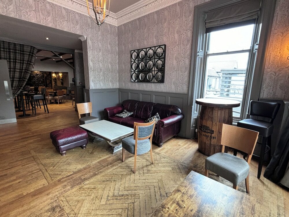 Фото Richmond Park Hotel