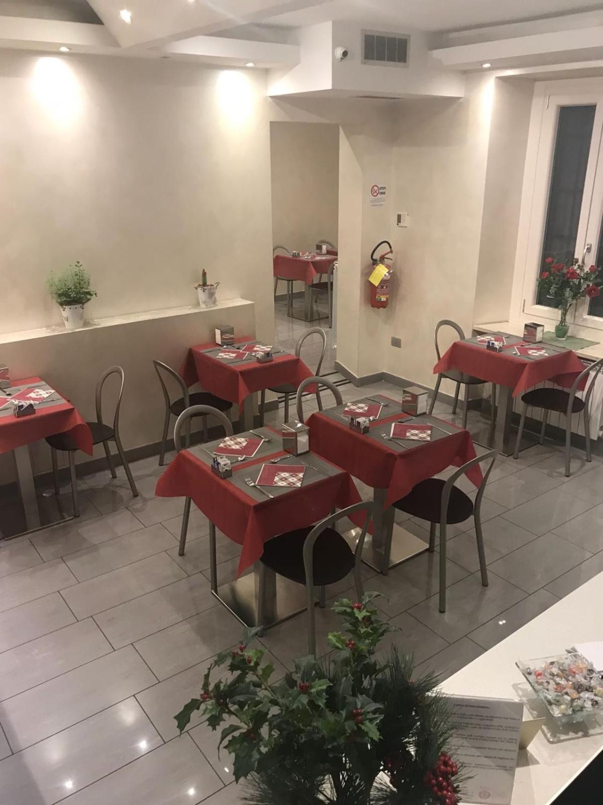 Фото Hotel La Madonnina