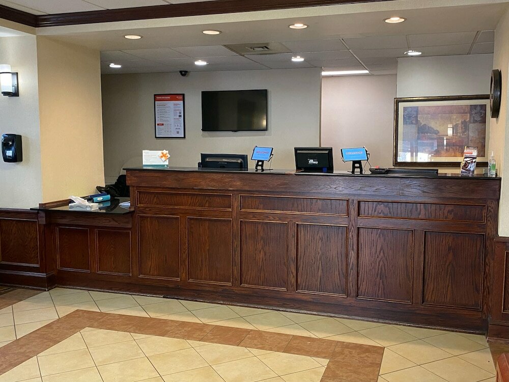 Фото Quality Inn & Suites