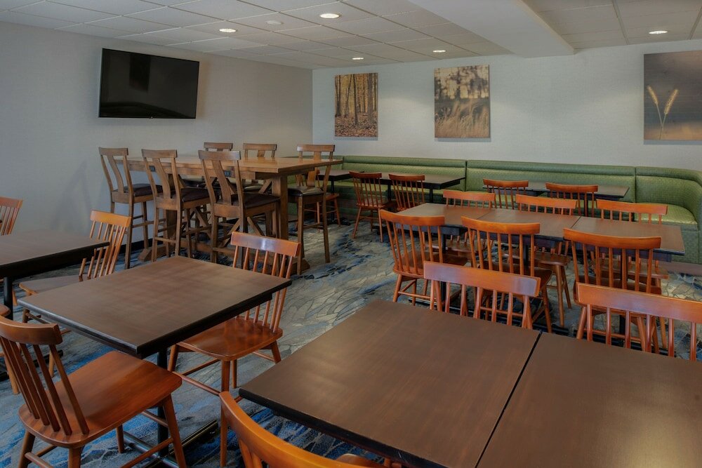 Фото Fairfield Inn & Suites Dayton Troy