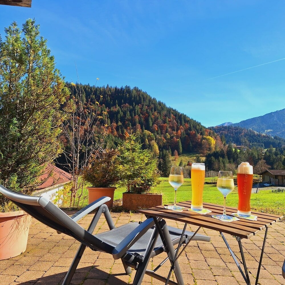 Фото Berg- und Aktivhotel Edelsberg