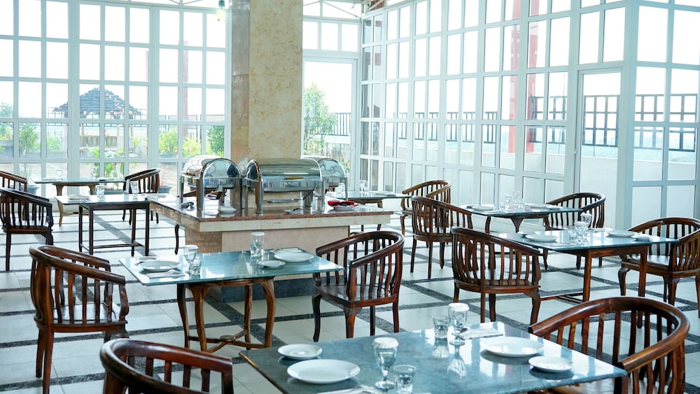 Фото Marilyn Hotel