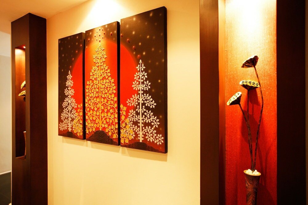 Фото Mirth Sathorn Hotel