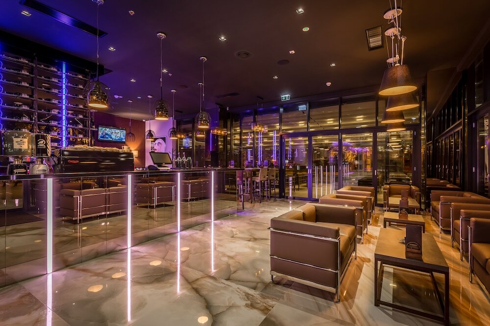 Фото Admiral Hotel