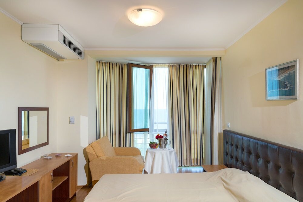 Фото Perla Sun Park Hotel