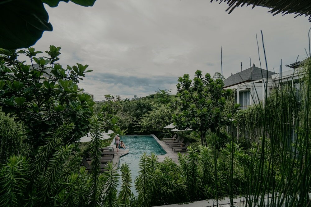 Фото Rimbun Canggu Hotel & Villa