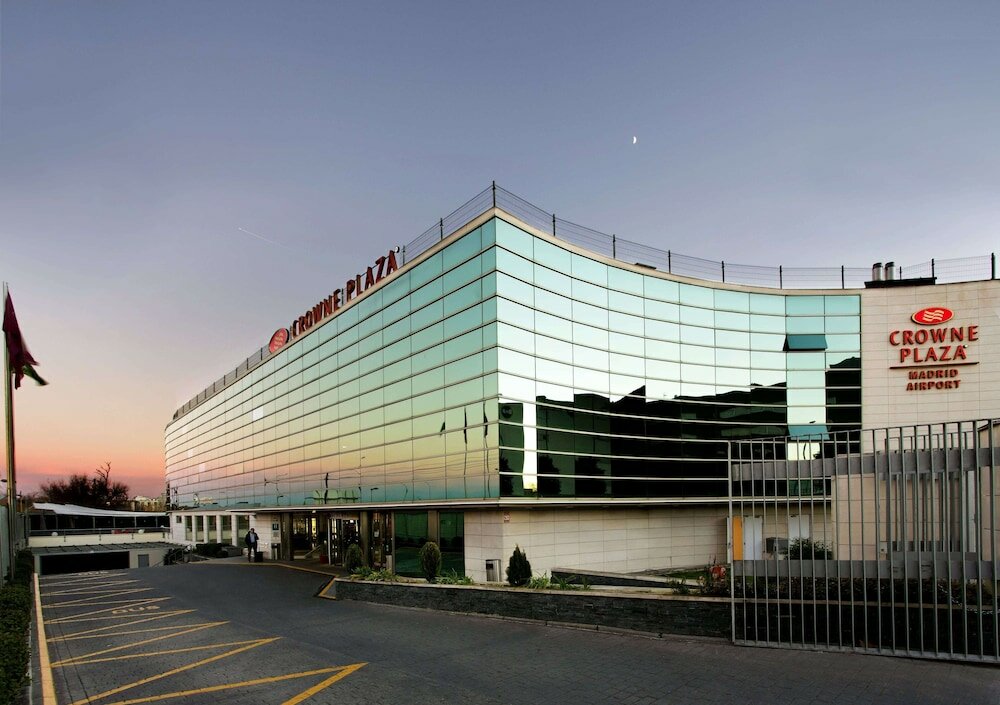 Фото Crowne Plaza Madrid Airport, an Ihg Hotel
