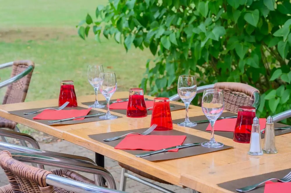 Фото Comfort Hotel Pithiviers