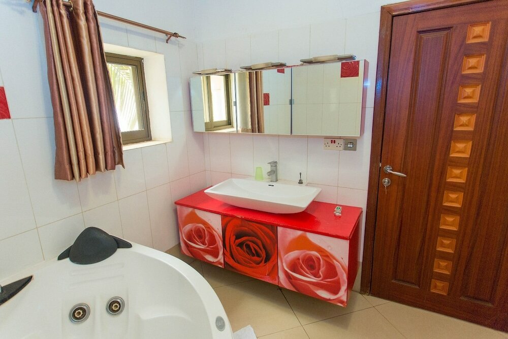 Фото Iris Guesthouse