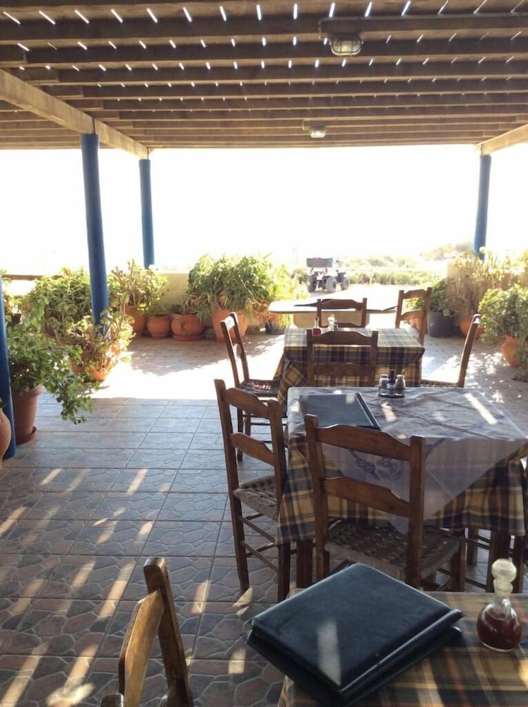 Фото Aronis Plaka Naxos