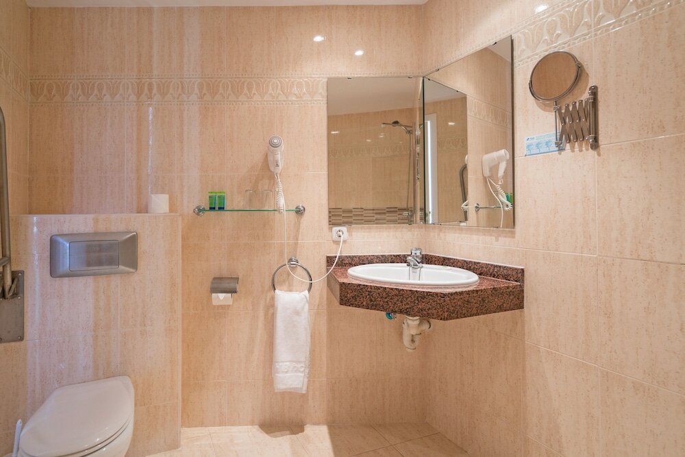 Фото Hotel Thb Dos Playas - Adults Only