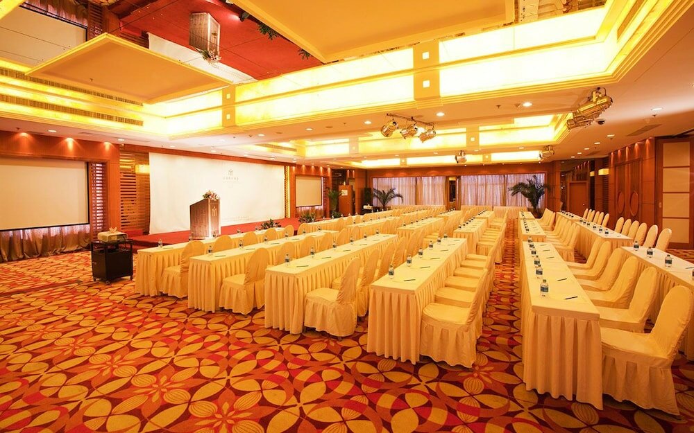 Фото Bayshore Hotel Dalian