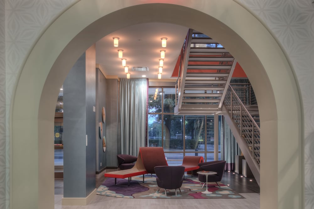 Фото Residence Inn by Marriott Raleigh Downtown