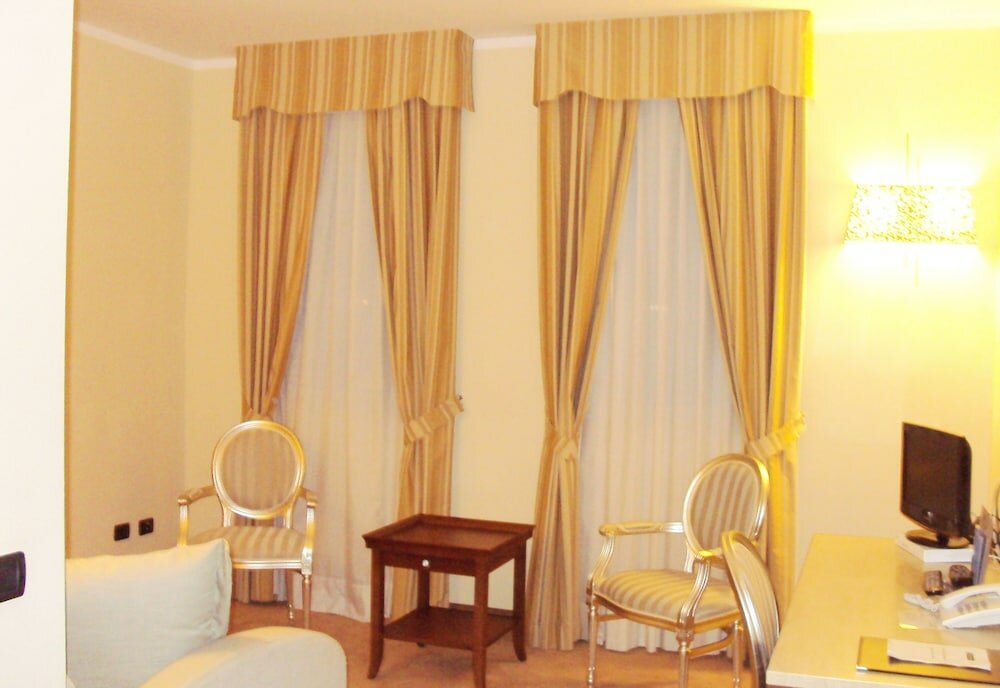 Фото Hotel For You