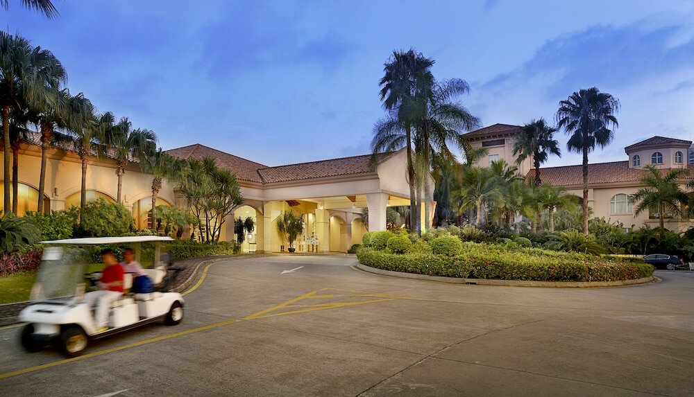 Фото Hillview Golf Hotel