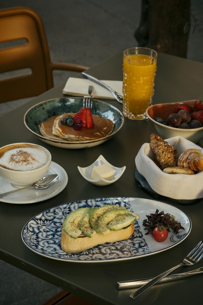 Фото Hotel Colón Gran Meliá