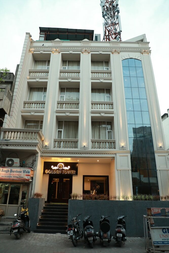 Фото отеля 2