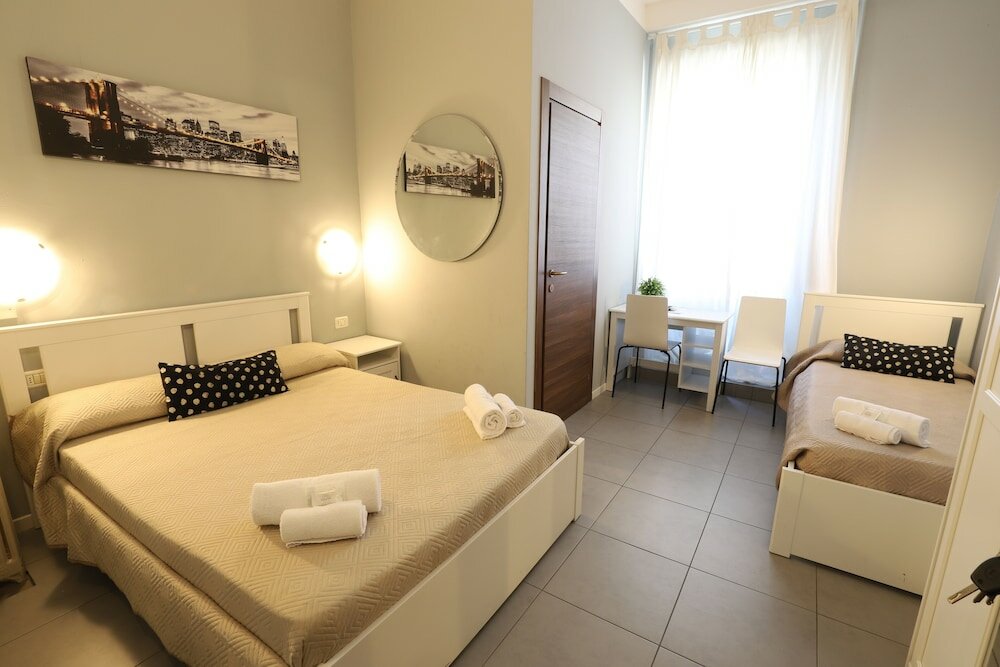 Фото Hotel Golden Milano