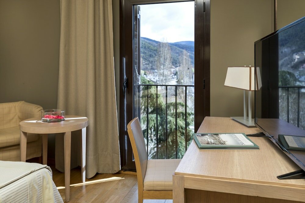 Фото Parador de la Seu d'Urgell