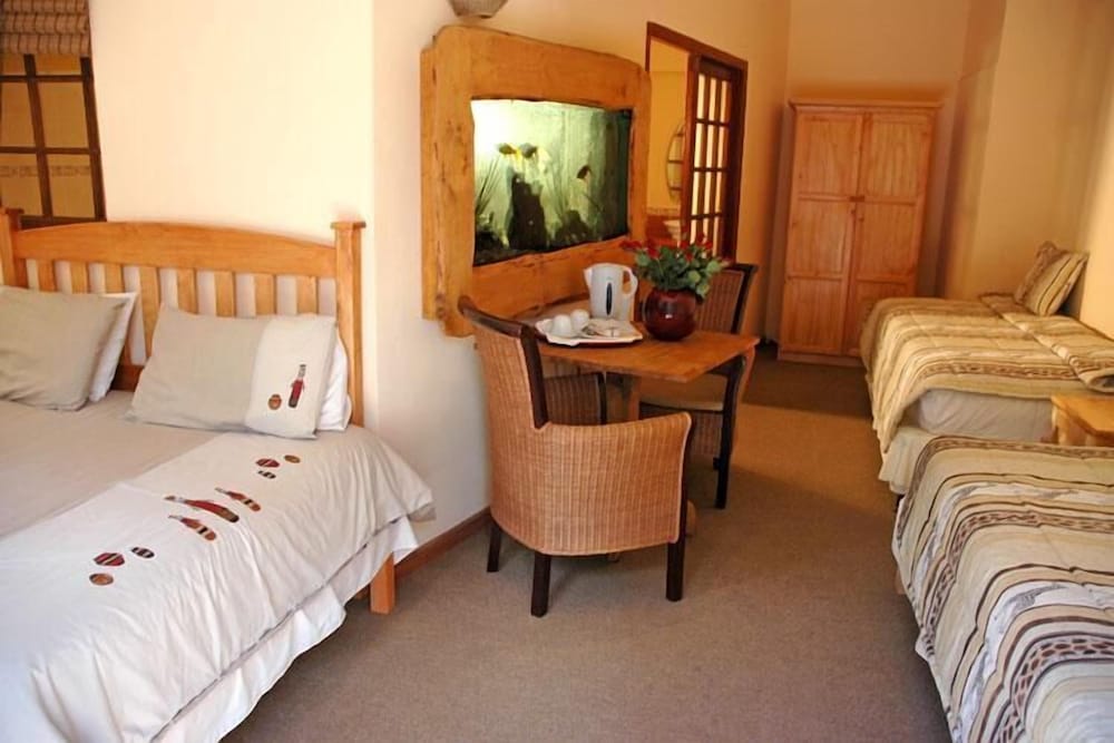 Фото French Lodge International