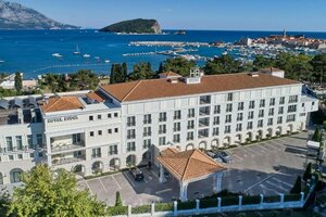 Гостиница Hotel Budva в Будве