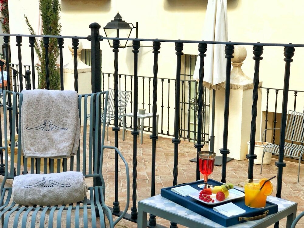 Фото Las Casas de la Juderia Hotel
