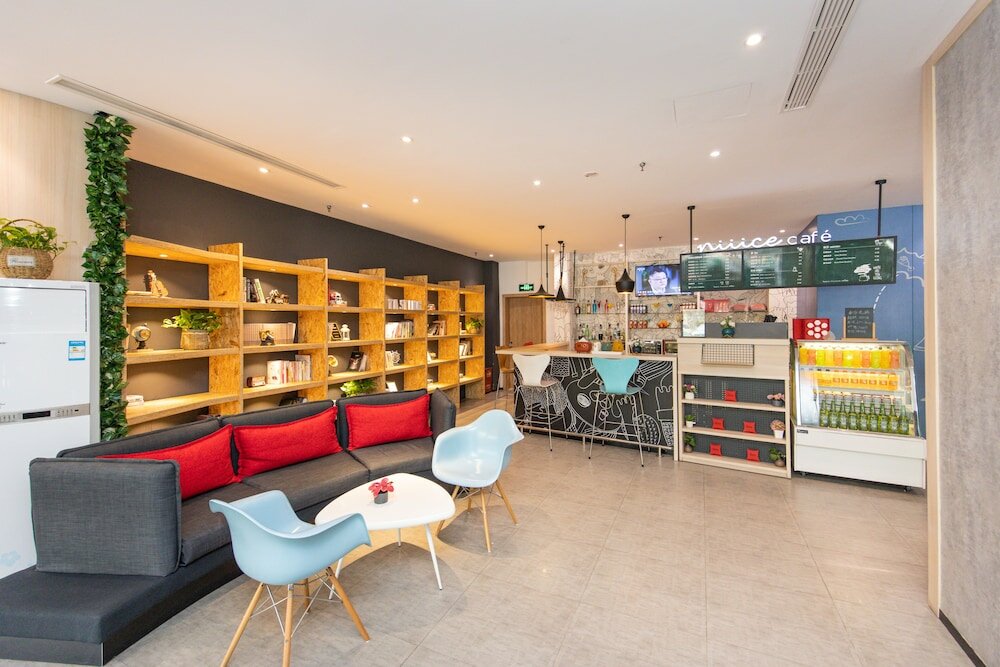 Фото ibis Shanghai Lianyang