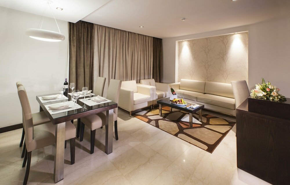 Фото 24991631808