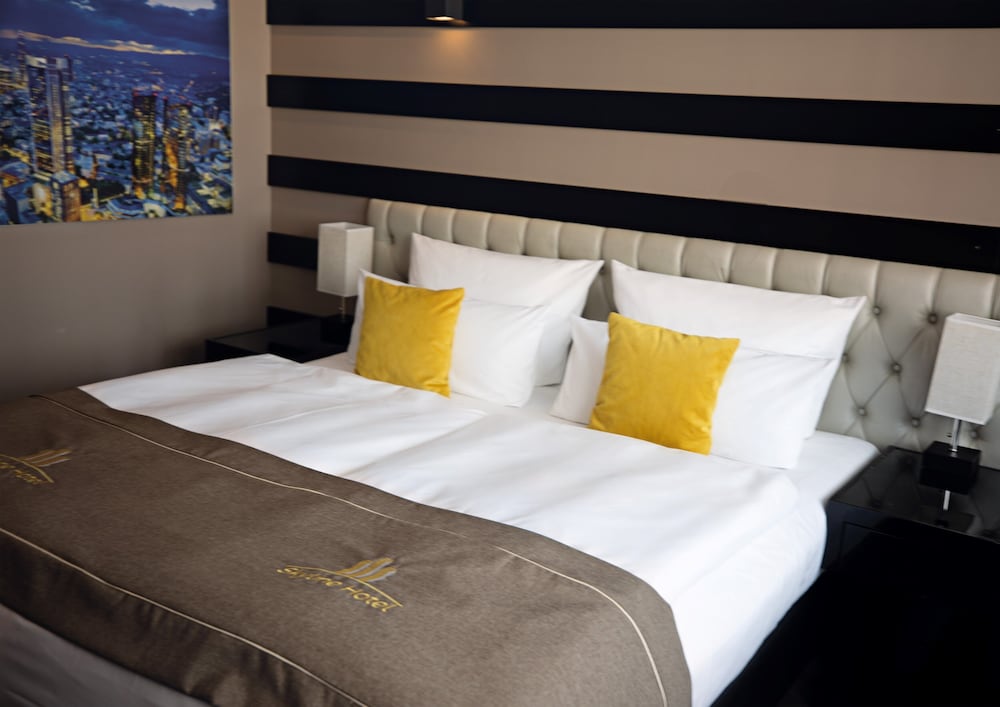 Фото Skyline Hotel