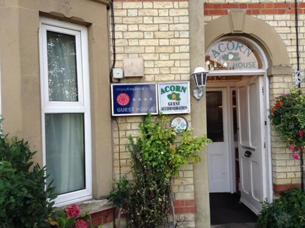 Фото Acorn Guest House