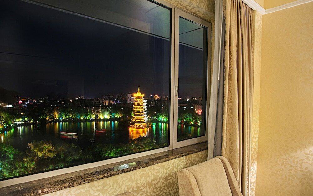 Фото 81159080628