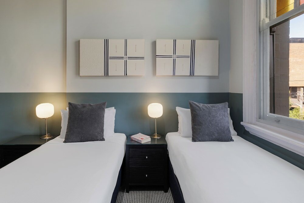 Фото Vulcan Hotel Sydney