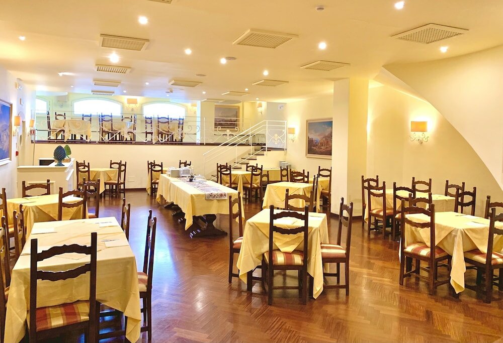 Фото Hotel Isabella