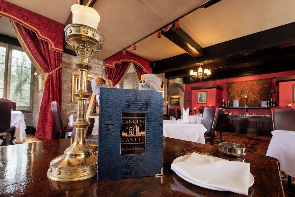 Фото Langley Castle Hotel