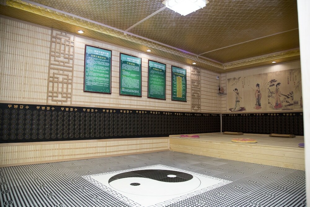 Фото Jiangmen Gladden Hotel