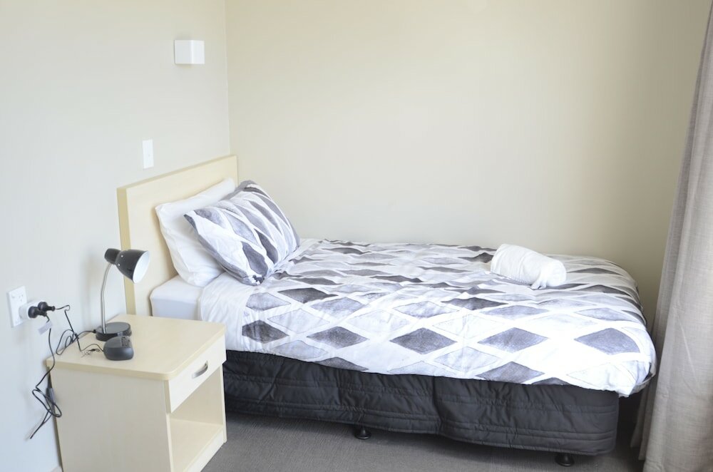 Фото Bridge Backpackers