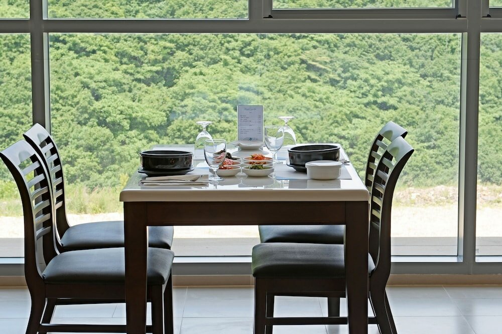 Фото High Castle Resort