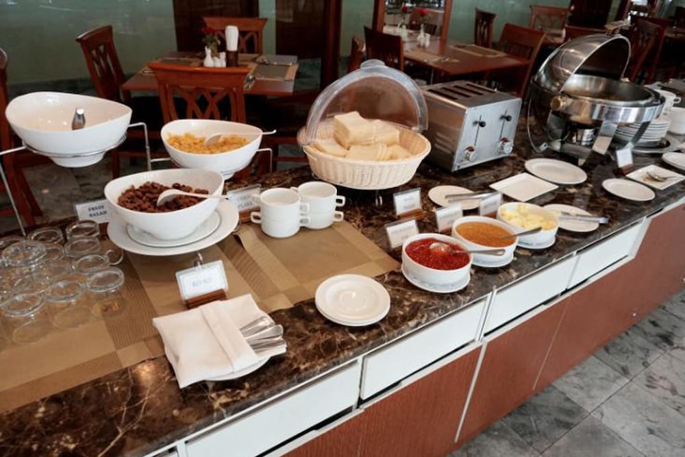 Фото Pj Watergate Hotel